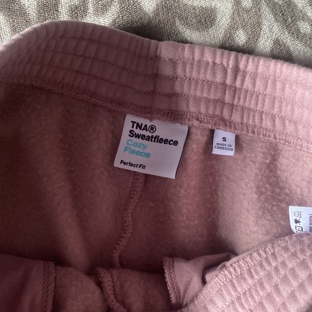 TNA Sweatfleece Cozy Fleece Joggers - Pink
